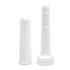 Embout applicateur rectal/vaginal avec perforations pour tubes d'onguent